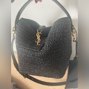 Raffia bucket bag me 37
